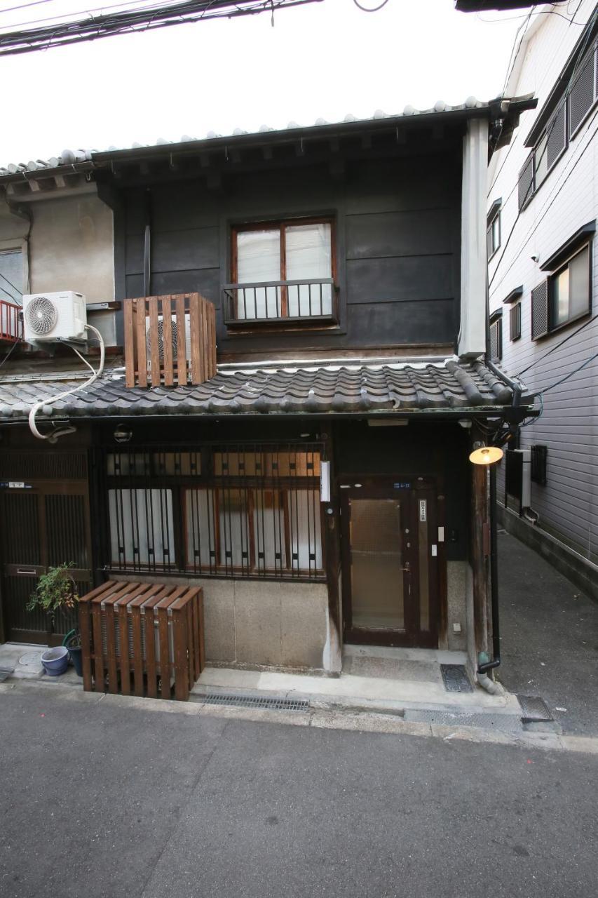 The Wonder At Stay-Machiya Karahori- Osaka Eksteriør billede